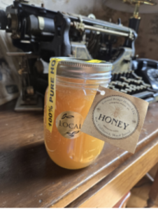 Sponsor Logo for Covered Bridge Honey