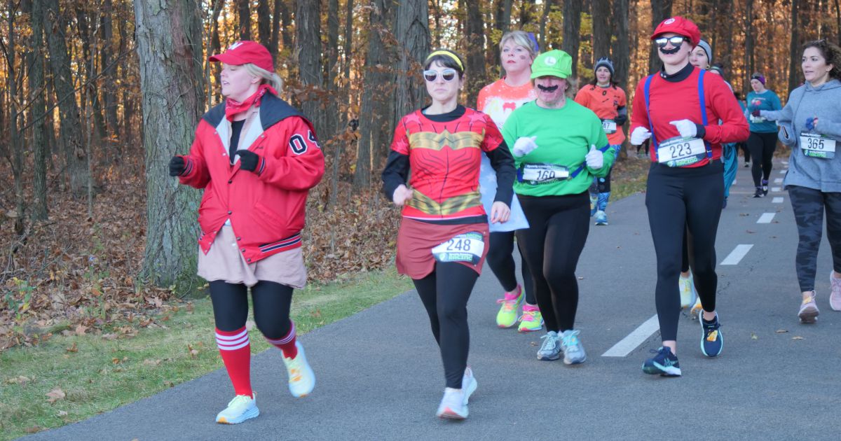 The Monster Dash 5k, photo 2 of 8