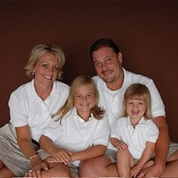 Sponsor Logo for Roach Family Chiropractic