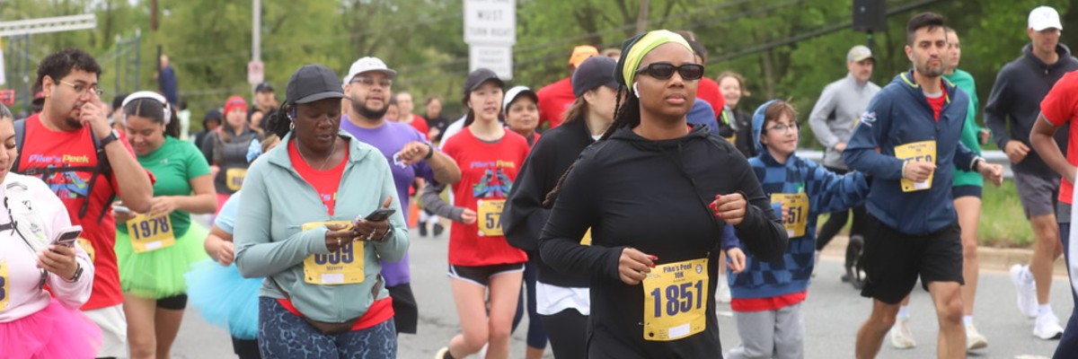 Pike's Peek 10K banner