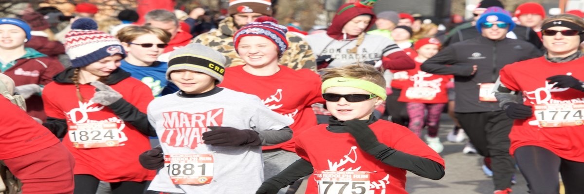 Westerville Christmas Parade 2022 Rudolph 5K Run/Walk Hosted By Westerville Lions Club Sponsored By  Nationwide Children's Hospital And Schneider's Bakery