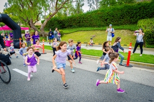 View Kids Run in new tab