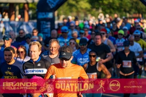 View Race Start and Run 1 in new tab