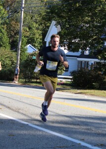 View Half Marathon mile 7.5; Full Marathon mile 20.5, Leg 3 of Marathon Relay in new tab