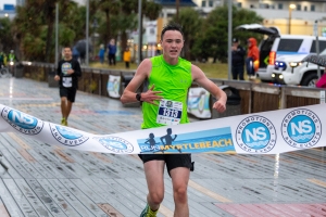 View Coastal 5K - Finish in new tab
