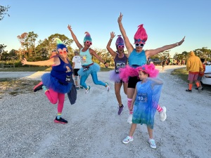 View Pre-Race Photos in new tab