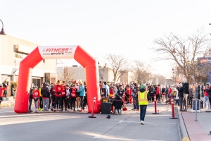 View 2025 Official Race Photos in new tab