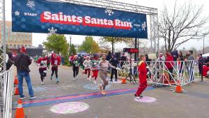 View 5k Finish Line (Low-Res VidCaps) in new tab