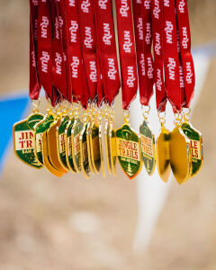 View Race Photos in new tab