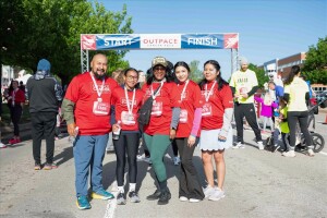 View Jay's Pics - Portraits, Candids, and Awards Photos in new tab