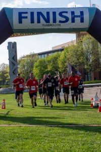 View Run Photos in new tab
