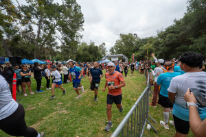View 8K Start - Brown Bibs in new tab