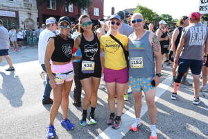 View Pre-Race Photos in new tab