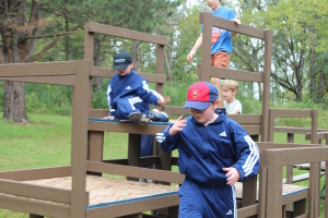 View 2026 Arrowhead Obstacle Trail Run - 1 Mile (2) in new tab