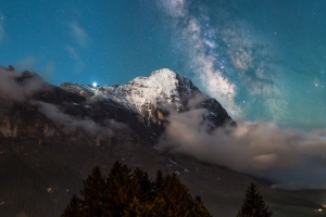 The Eiger under the heavens