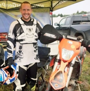 RJ VanDeMortel 5K logo