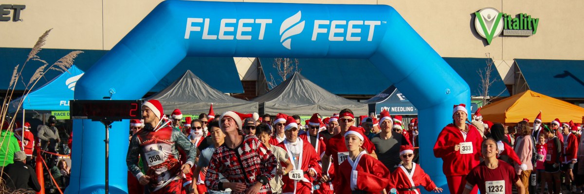 Fleet Feet Santa Shuffle 2025 Start Photo